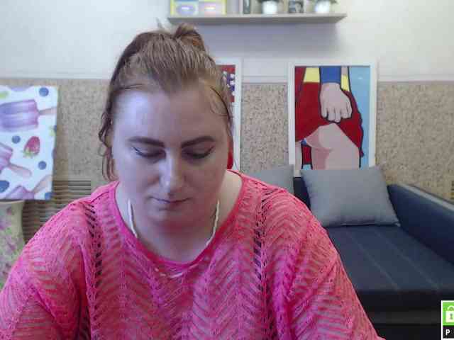 Aliciaredluv webcam