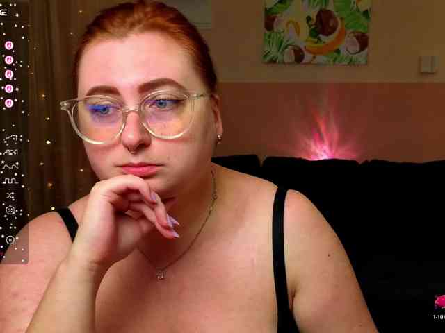 Aliciaredluv webcam