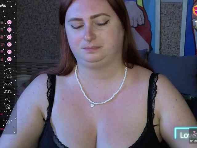 Aliciaredluv webcam