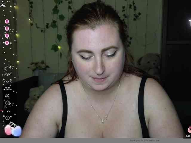 Aliciaredluv webcam