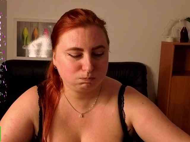 Aliciaredluv webcam