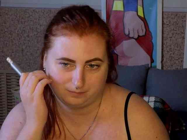 Aliciaredluv webcam