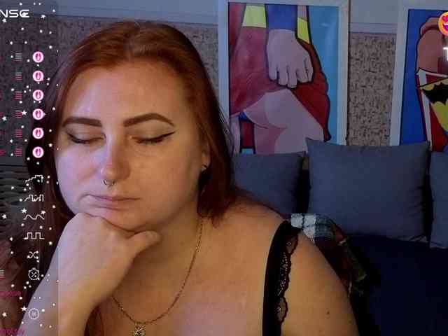 Aliciaredluv webcam