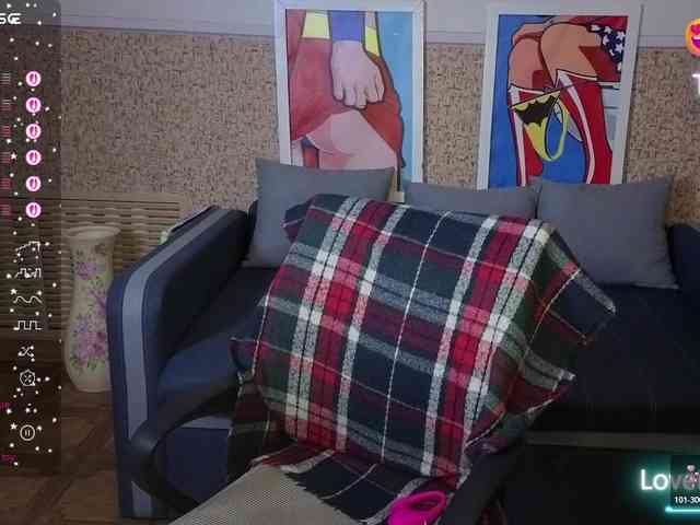 Aliciaredluv webcam