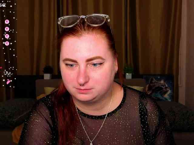 Aliciaredluv webcam