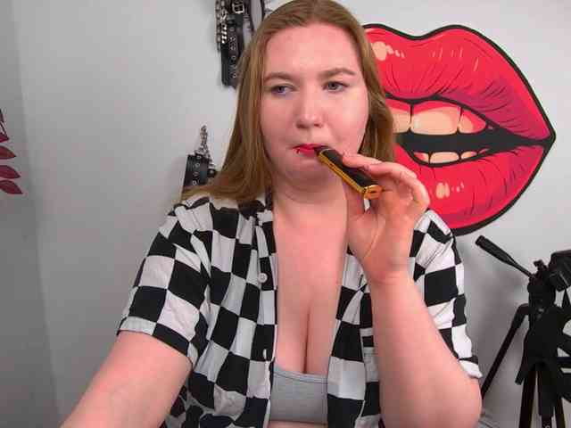 NikkiWild webcam