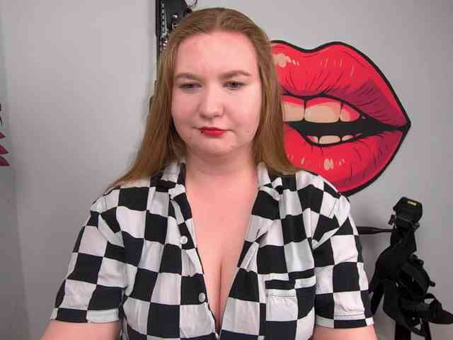 NikkiWild webcam
