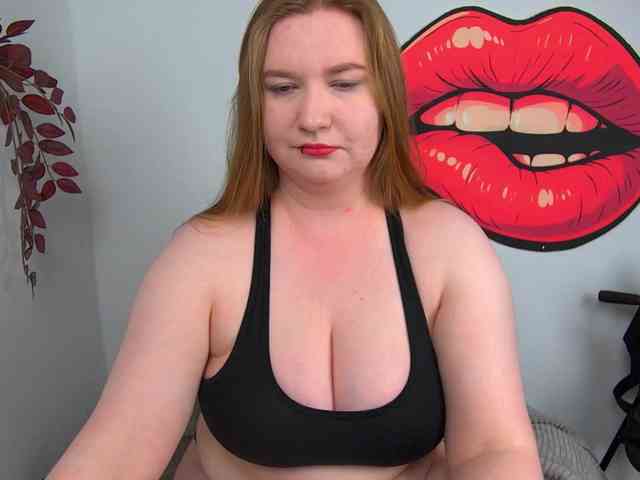 NikkiWild webcam