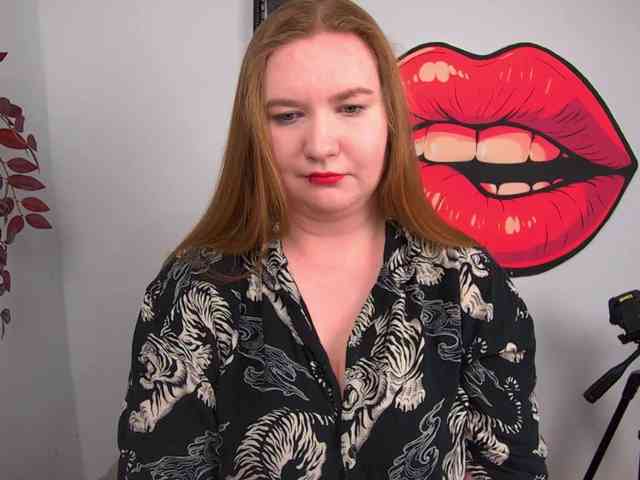 Model: NikkiWild