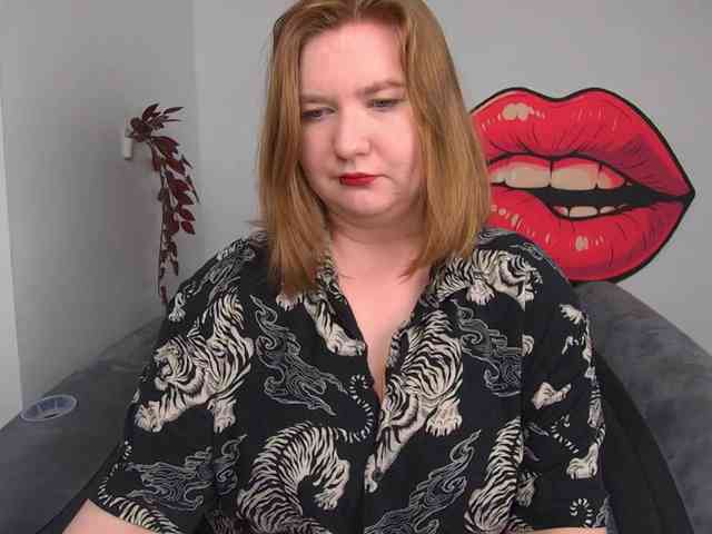 NikkiWild webcam