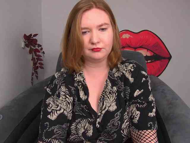 NikkiWild webcam