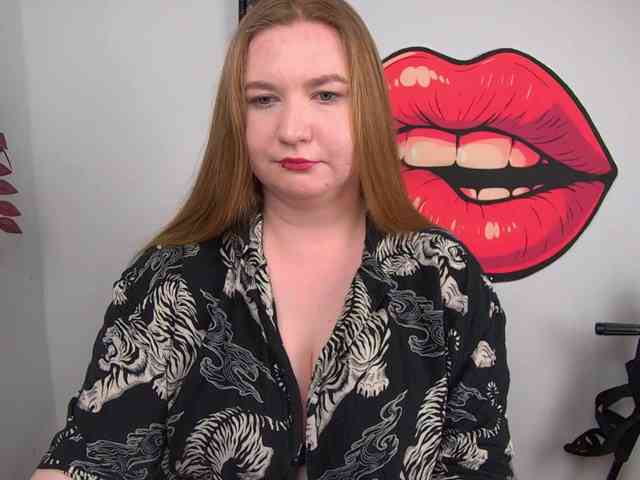 NikkiWild webcam