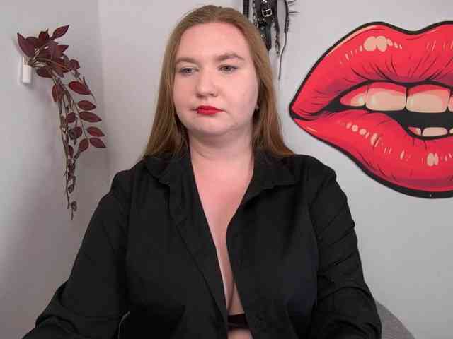 NikkiWild webcam
