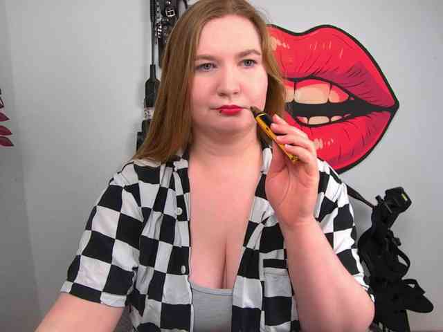 NikkiWild webcam