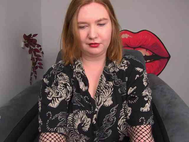 NikkiWild webcam