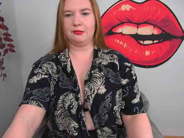 NikkiWild webcam
