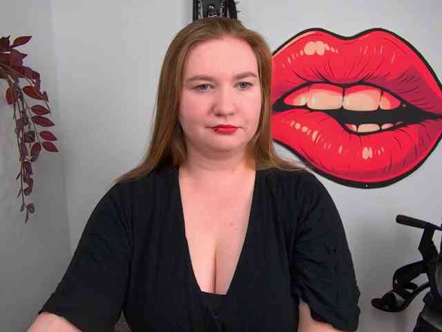 NikkiWild webcam