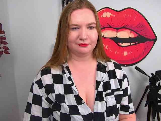 NikkiWild webcam