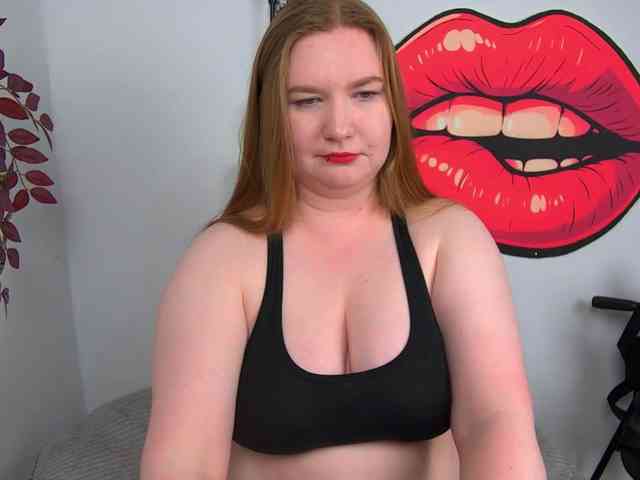 NikkiWild webcam