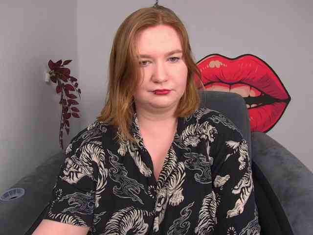 NikkiWild webcam