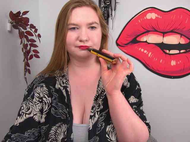 NikkiWild webcam
