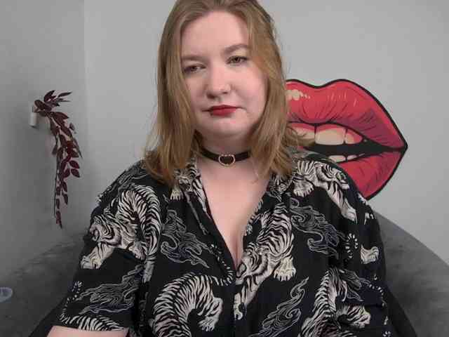 NikkiWild webcam