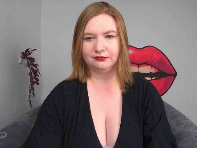 NikkiWild webcam