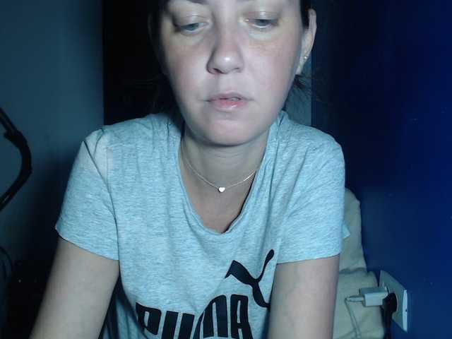 petitedanielle live webcam show