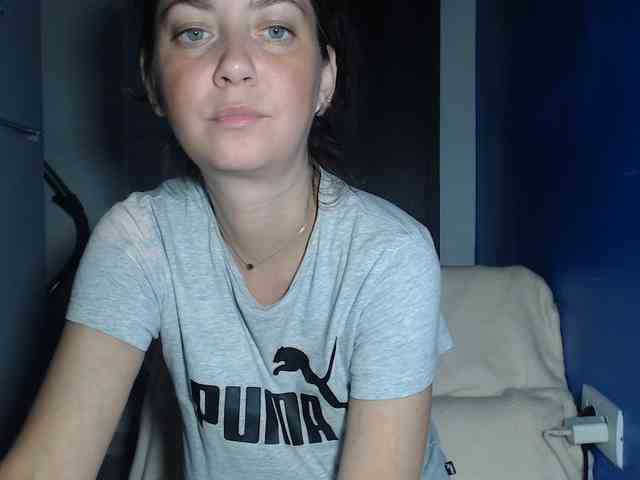petitedanielle webcam
