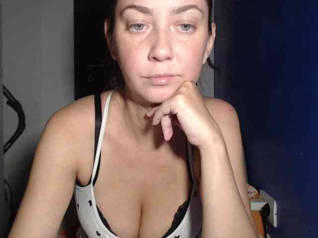 petitedanielle webcam
