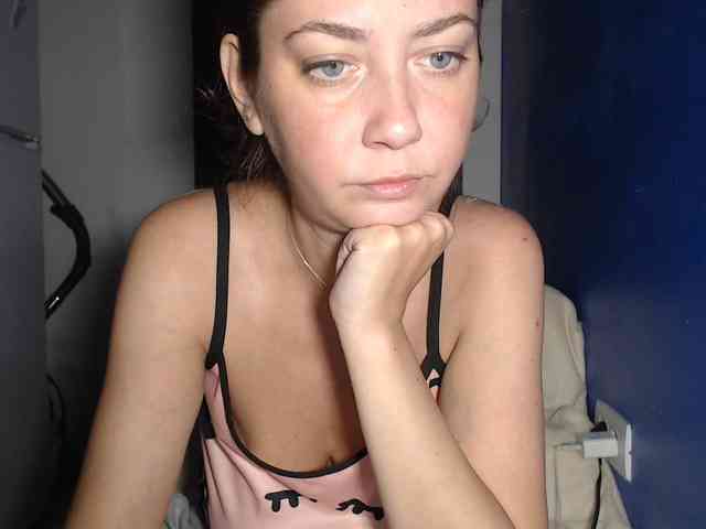 petitedanielle webcam