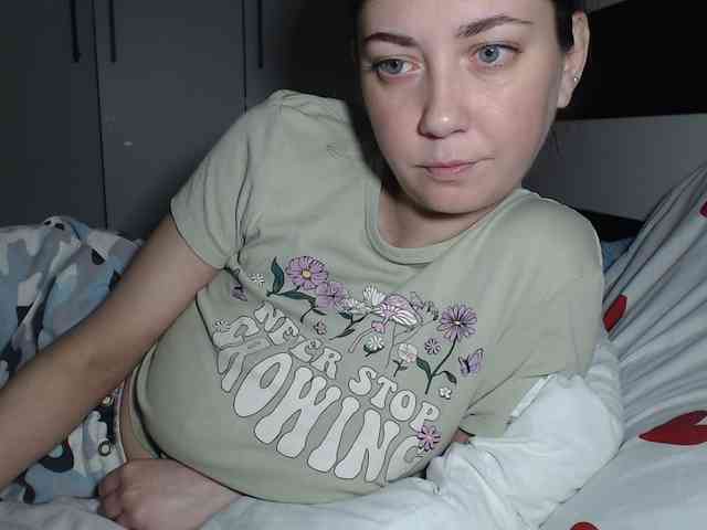 petitedanielle webcam