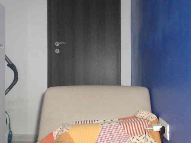 petitedanielle webcam