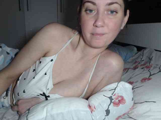 petitedanielle webcam