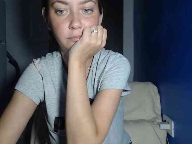petitedanielle webcam