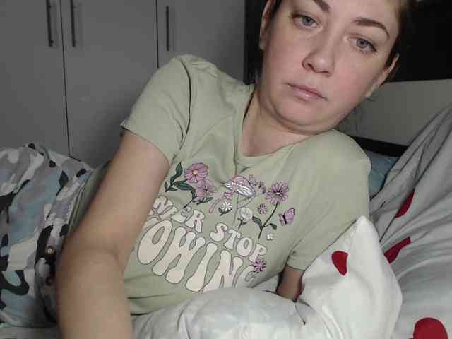 petitedanielle webcam