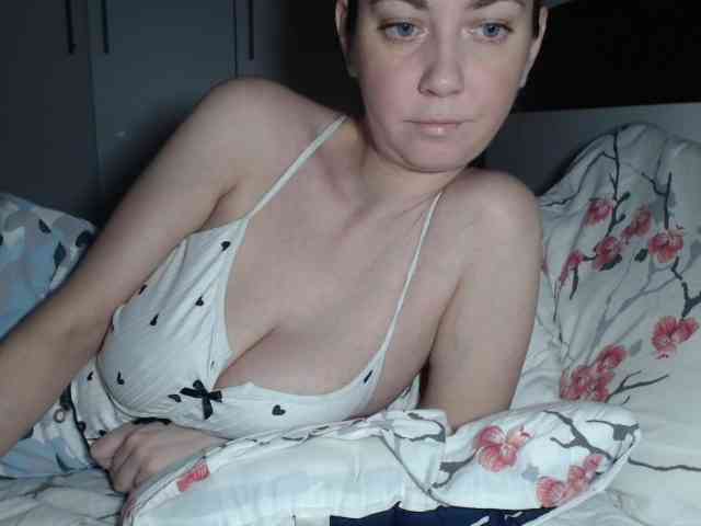 petitedanielle webcam