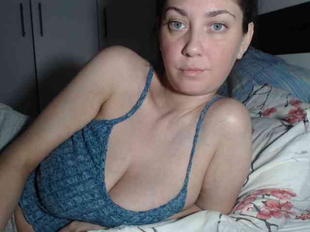 petitedanielle webcam