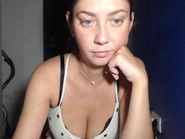 petitedanielle webcam