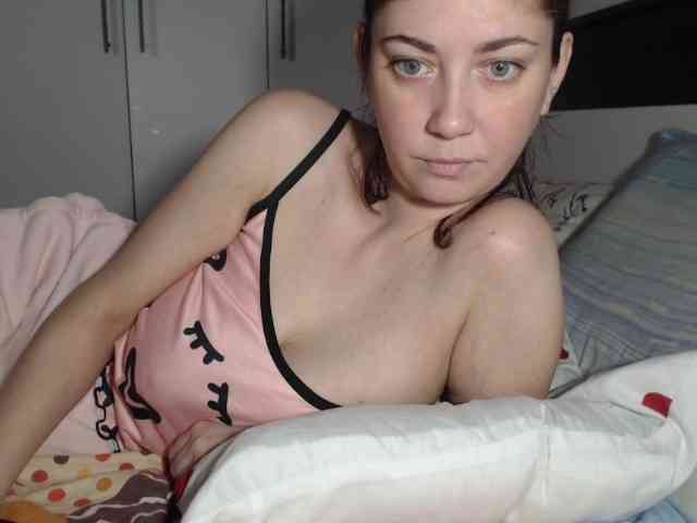 petitedanielle webcam