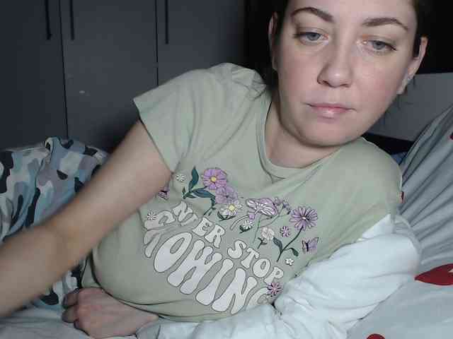 petitedanielle webcam