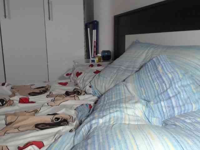 petitedanielle webcam