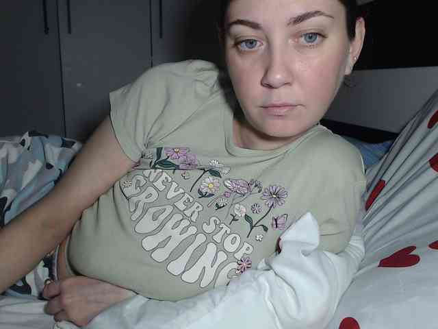 petitedanielle webcam