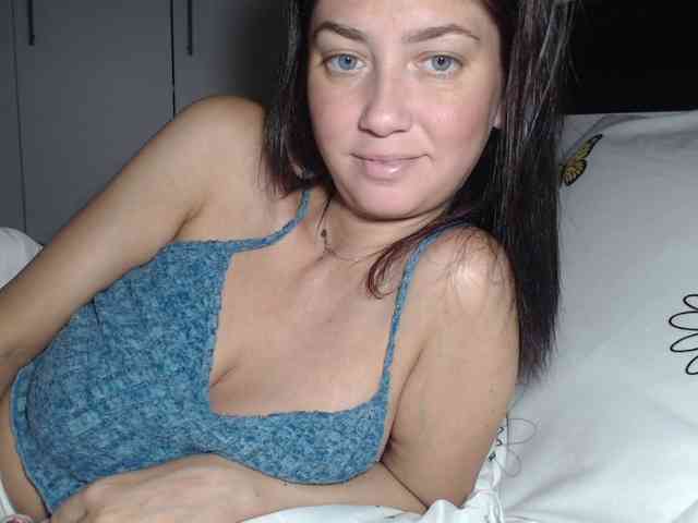petitedanielle webcam
