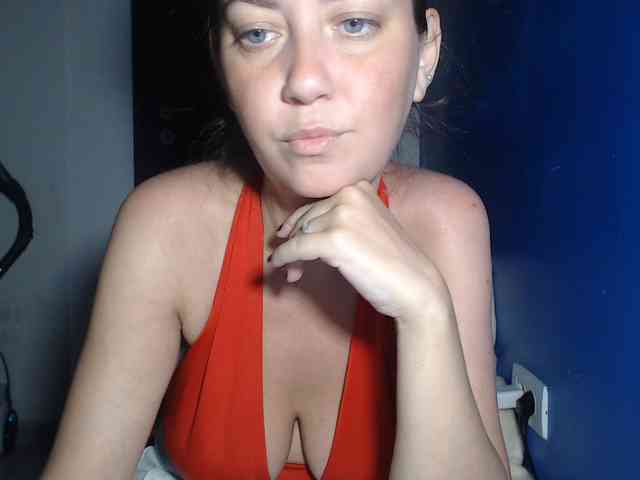 petitedanielle webcam