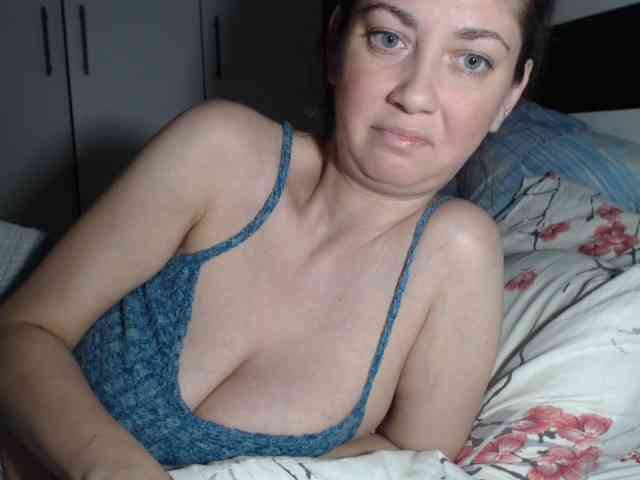 petitedanielle webcam