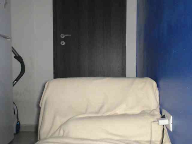 petitedanielle webcam