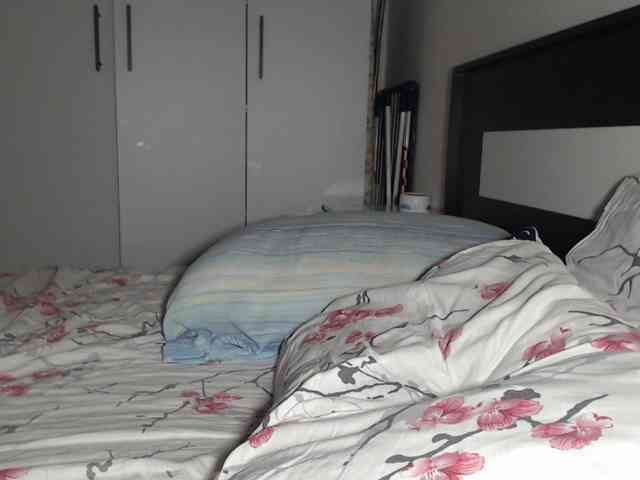 petitedanielle webcam
