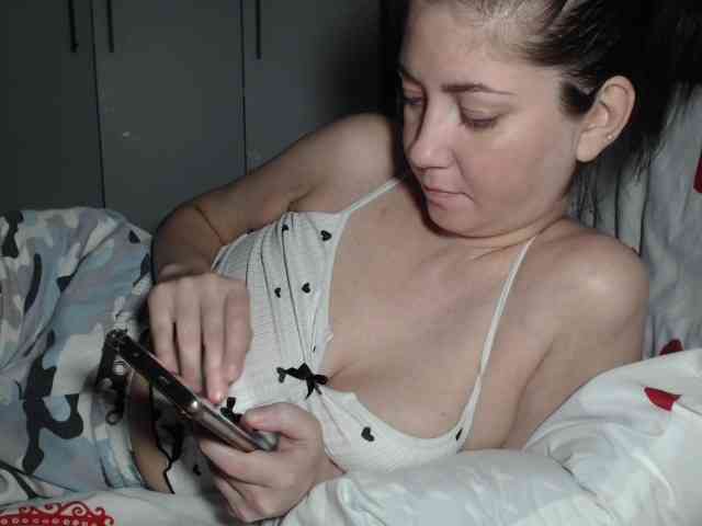 petitedanielle webcam