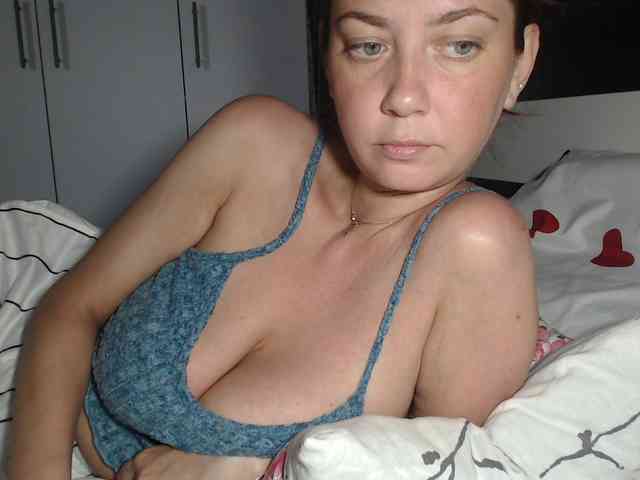 petitedanielle webcam